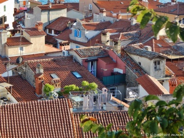 Piran rooftops pattern.